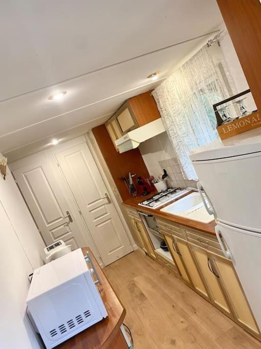 Mobilhome A La Campagne Holiday home